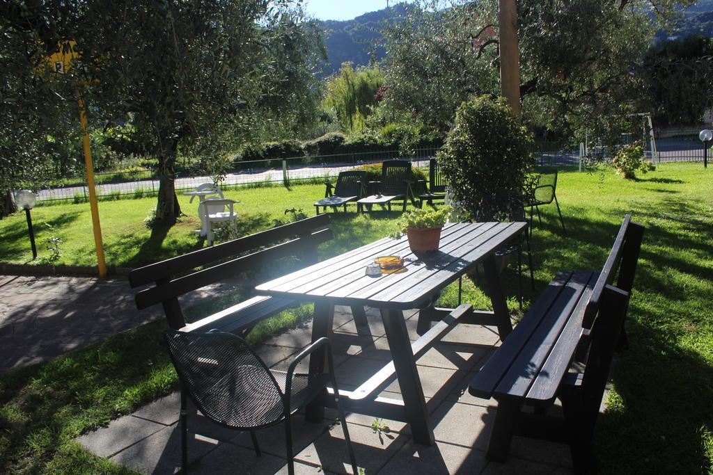 Villa Marina Torbole Sul Garda Extérieur photo