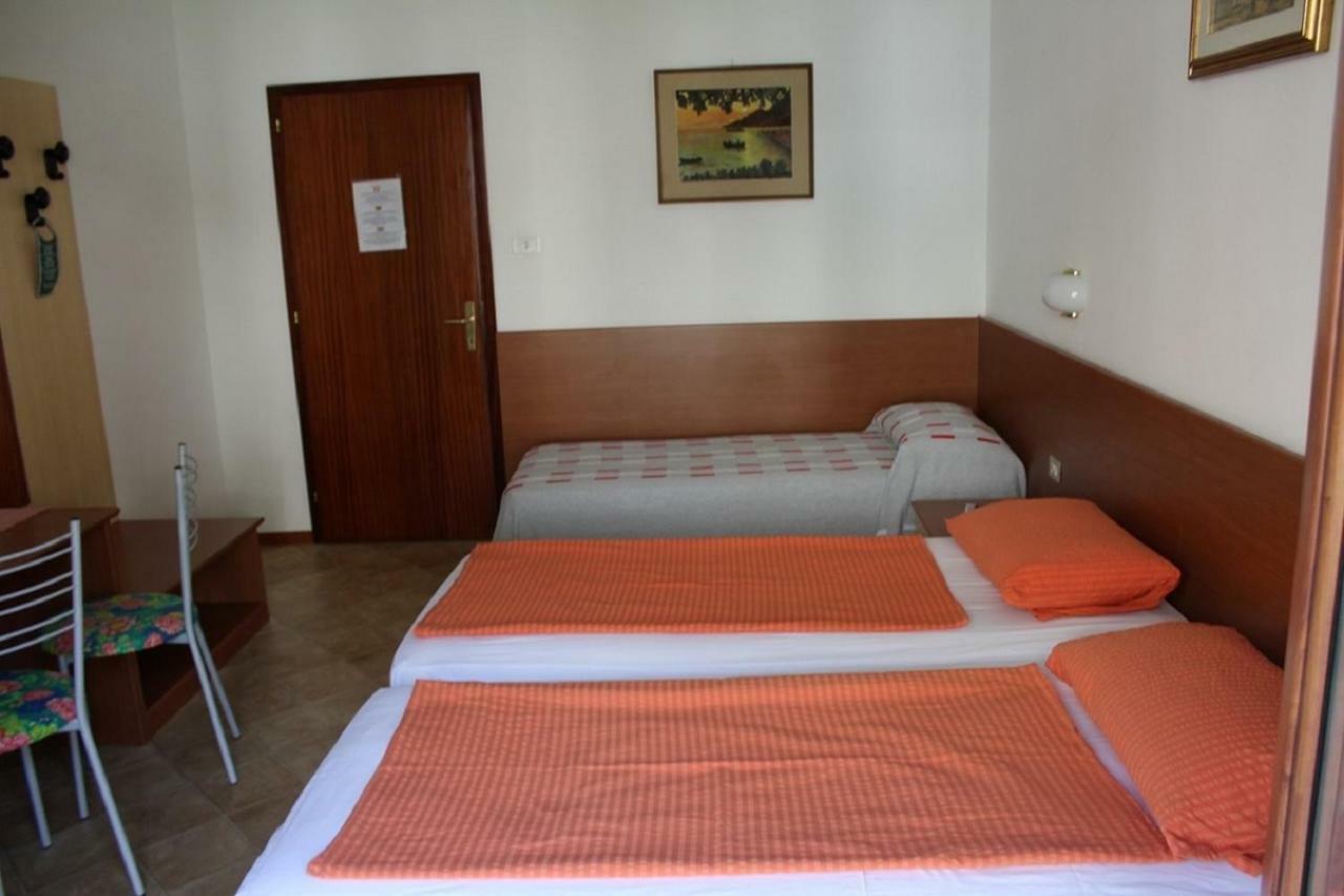 Villa Marina Torbole Sul Garda Extérieur photo